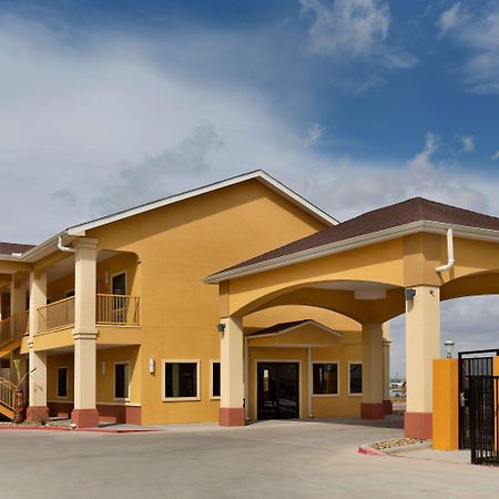 Days Inn By Wyndham Odessa Exterior photo