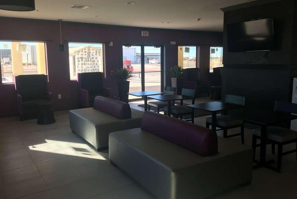 Days Inn By Wyndham Odessa Interior photo